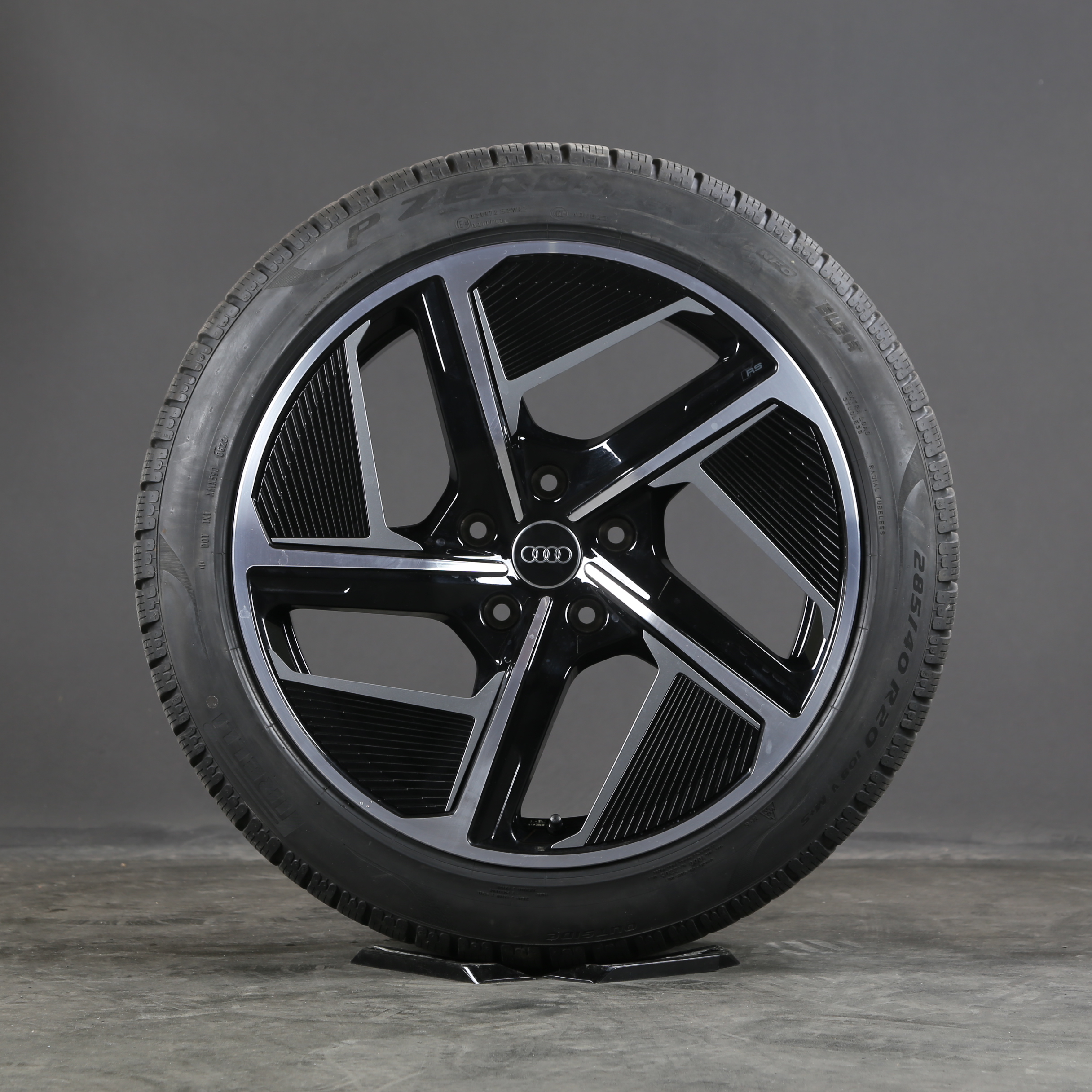 20 pouces roues d'hiver original Audi e-tron GT FW 4J3601025F pneus d'hiver