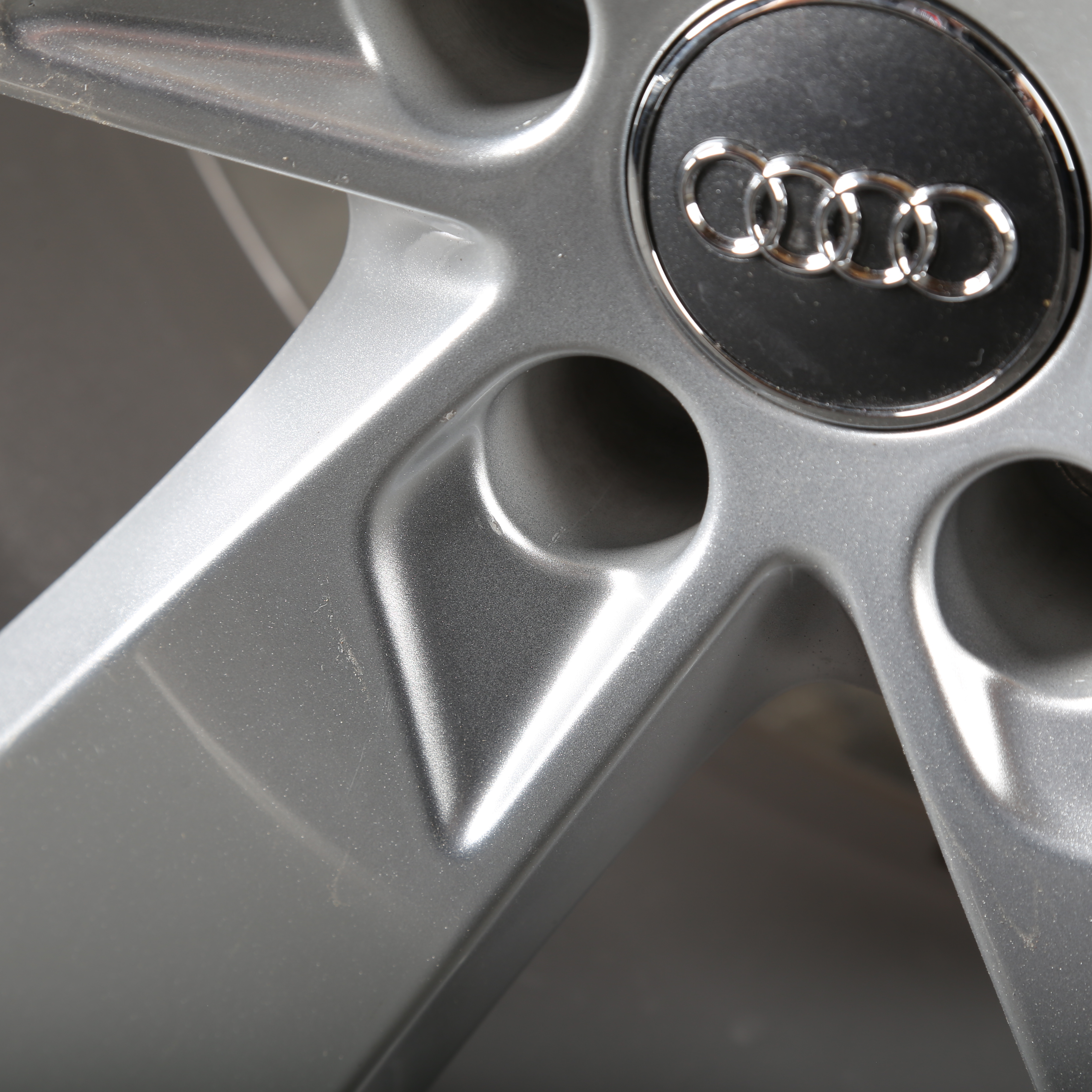 20 pouces roues d'hiver d'origine Audi A6 S6 C8 4K design 5-bras jante 4K0601025K