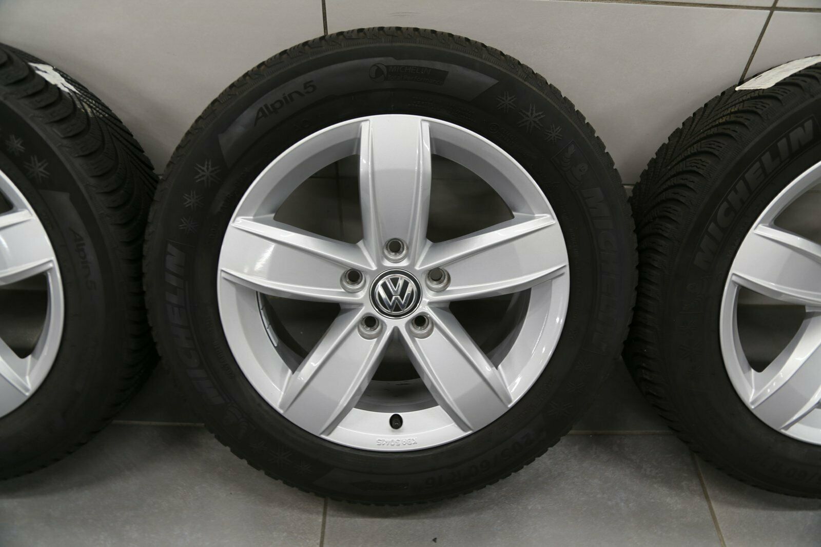 16 inch winterwielen originele VW T-Roc A11 2GA601025Q Corvara lichtmetalen velgen