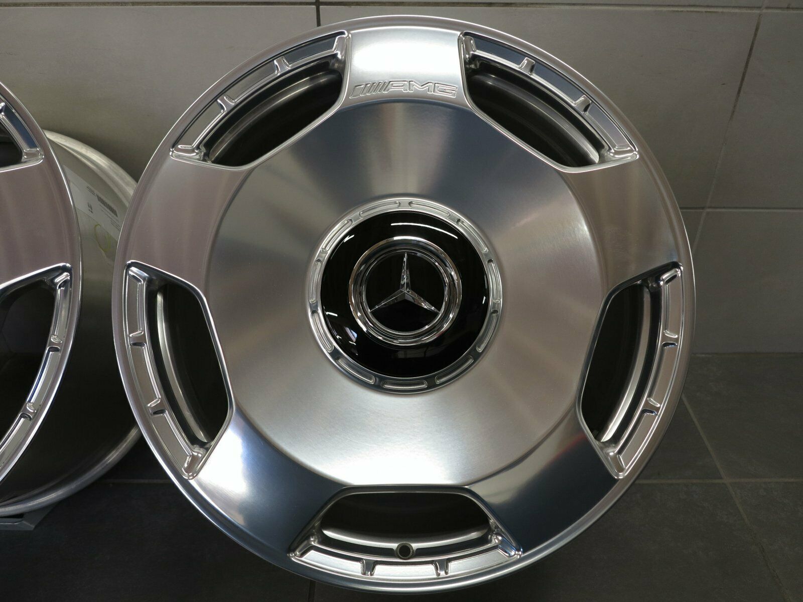 21 Zoll original Schmiedefelgen Mercedes AMG GT 43 53 63 X290 A2904011400 Felgen