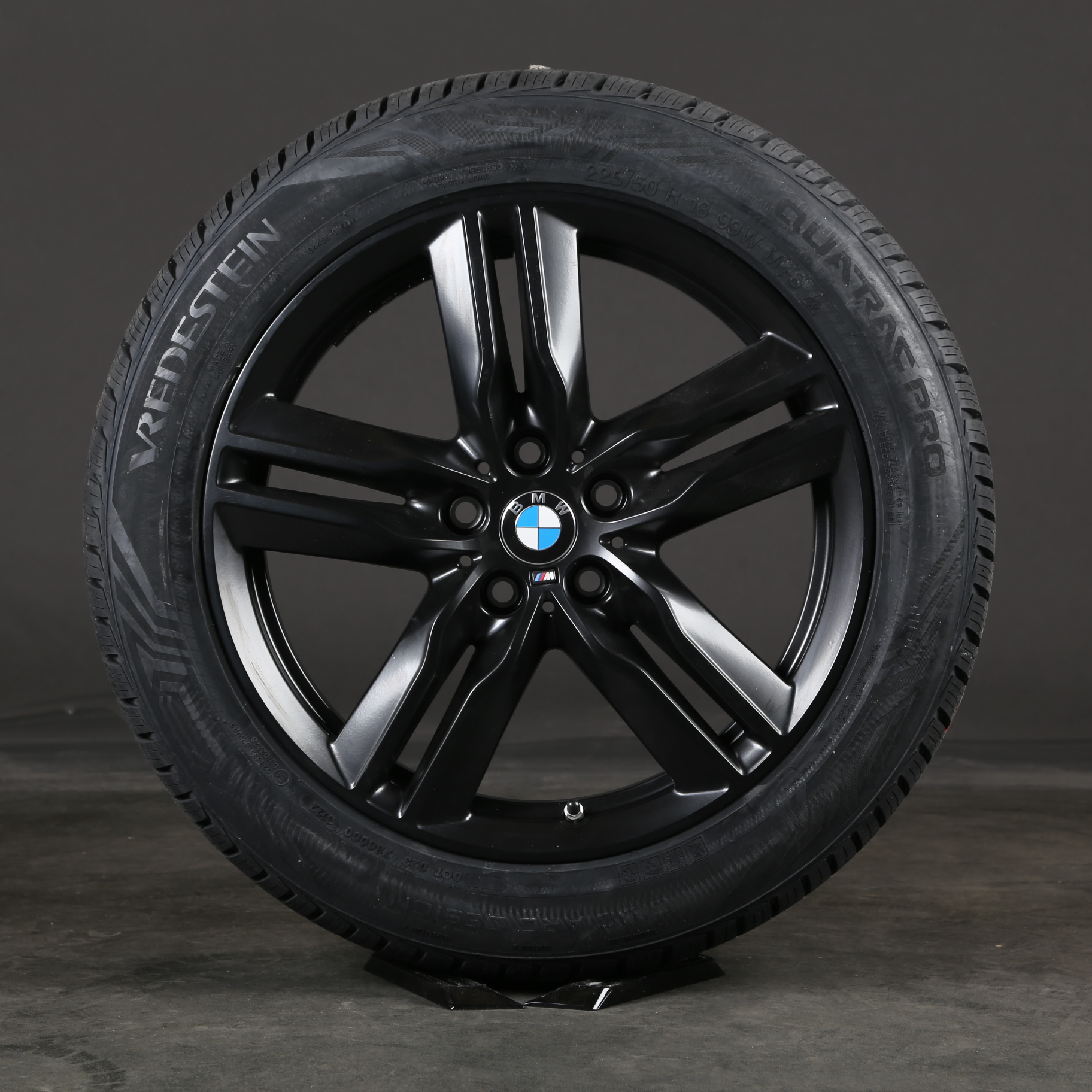 18-inch vierseizoenenwielen origineel BMW X1 X2 F48 F39 M570 xDrive25e 7850456 570M