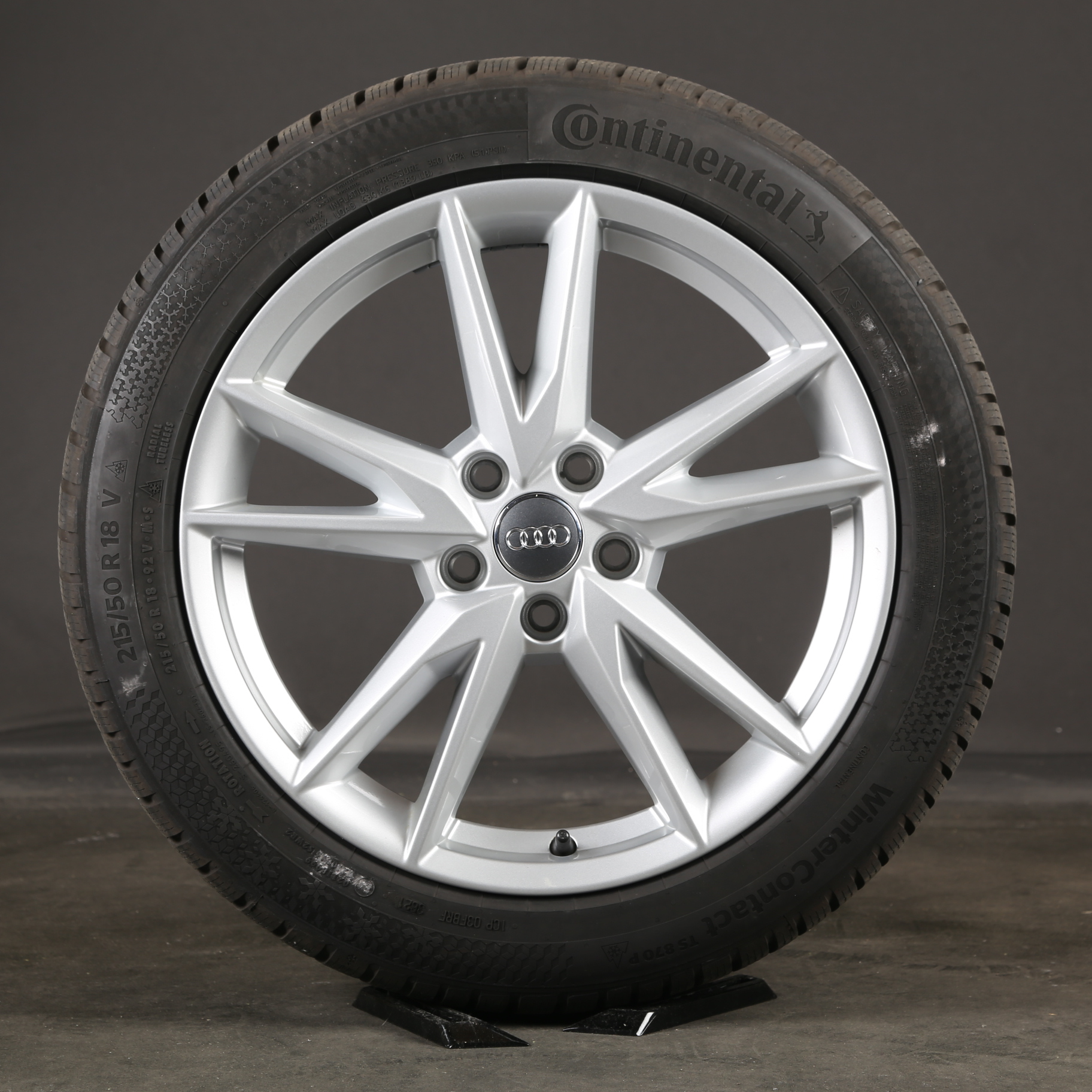 18 pouces roues d'hiver original Audi Q2 GA S-Line 81A601025F pneus d'hiver