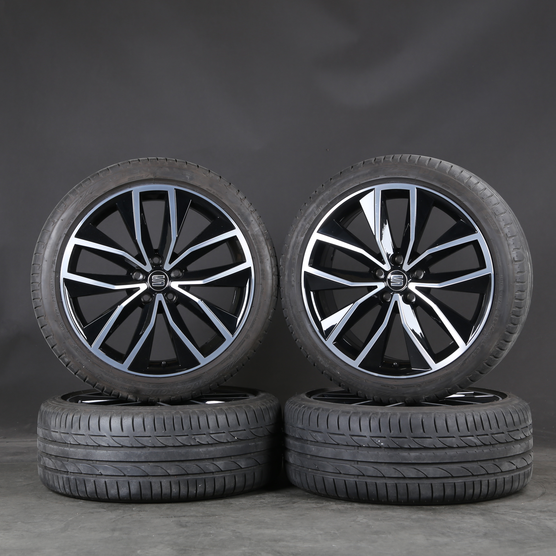 19 inch summer wheels original Seat Ateca KH7 575601025F summer tires