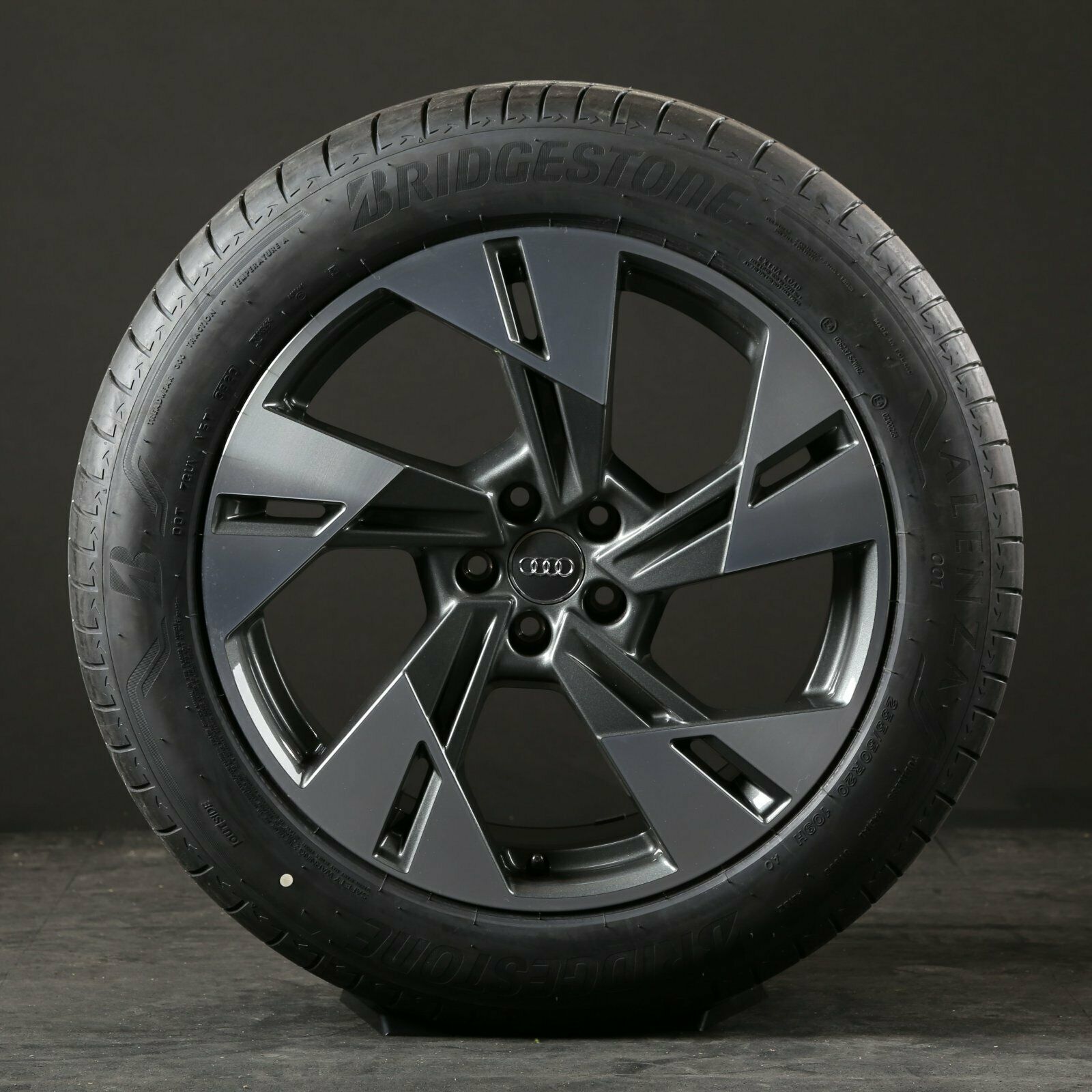 20 pouces roues d'été Audi e-tron GEN Sportback GEA jantes 4KE601025T