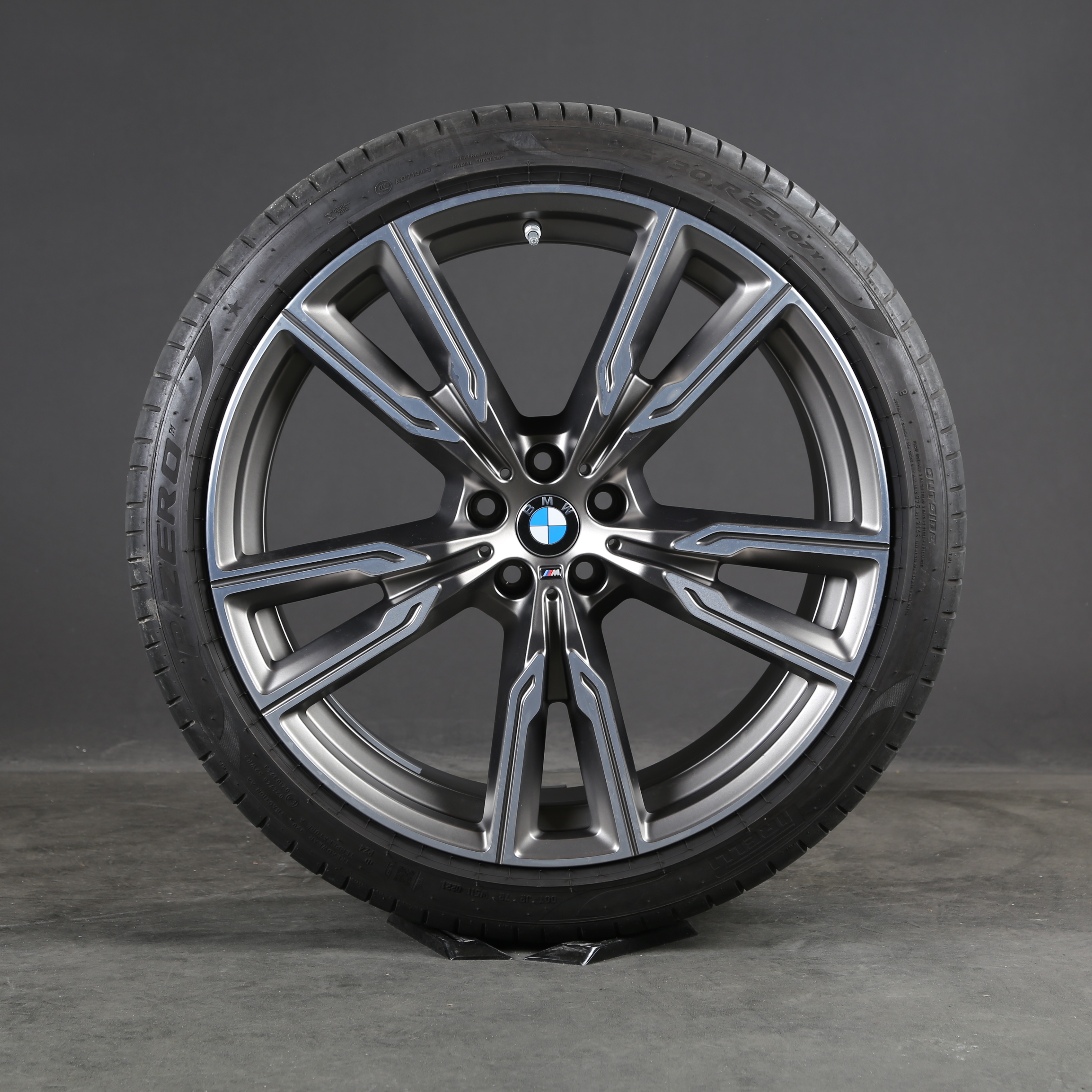22 pouces roues d'été d'origine BMW X6 G06 X5 G05 M747 8072002 pneus d'été