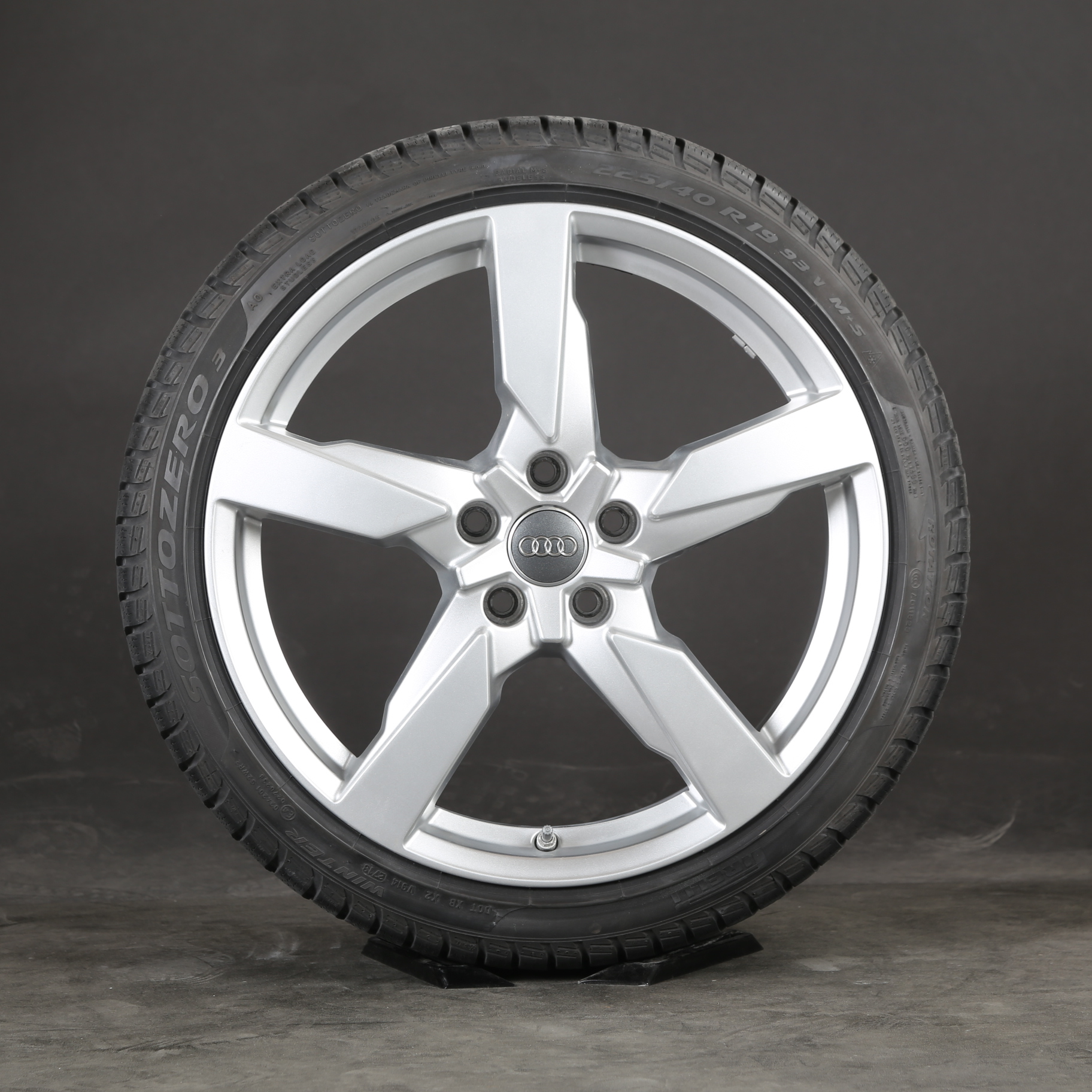 19 pouces roues d'hiver d'origine Audi TT RS FV Audi Sport 8S0601025AG pneus d'hiver
