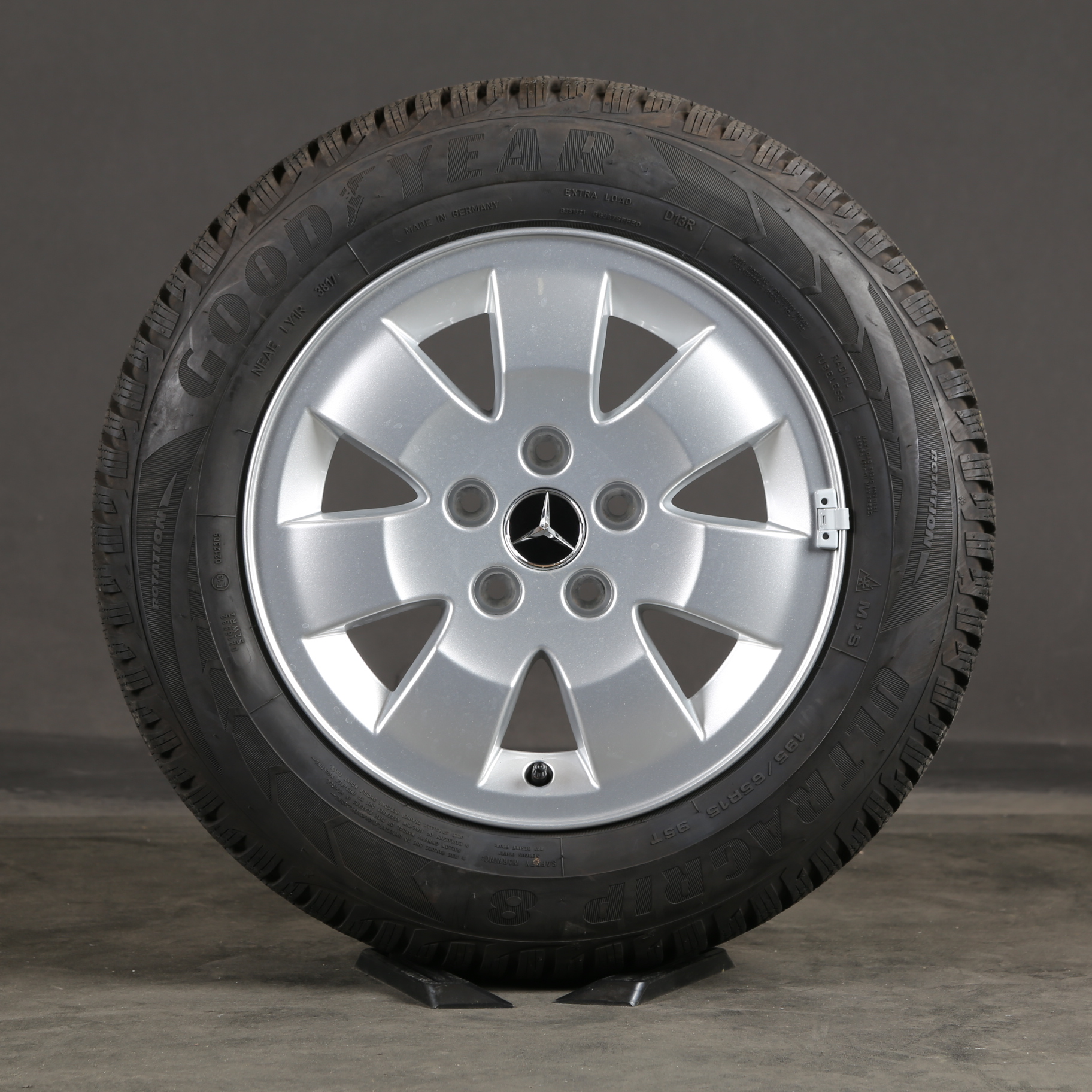 15 inch winter wheels Mercedes Benz Citan W415 A4154010900 Winter tires