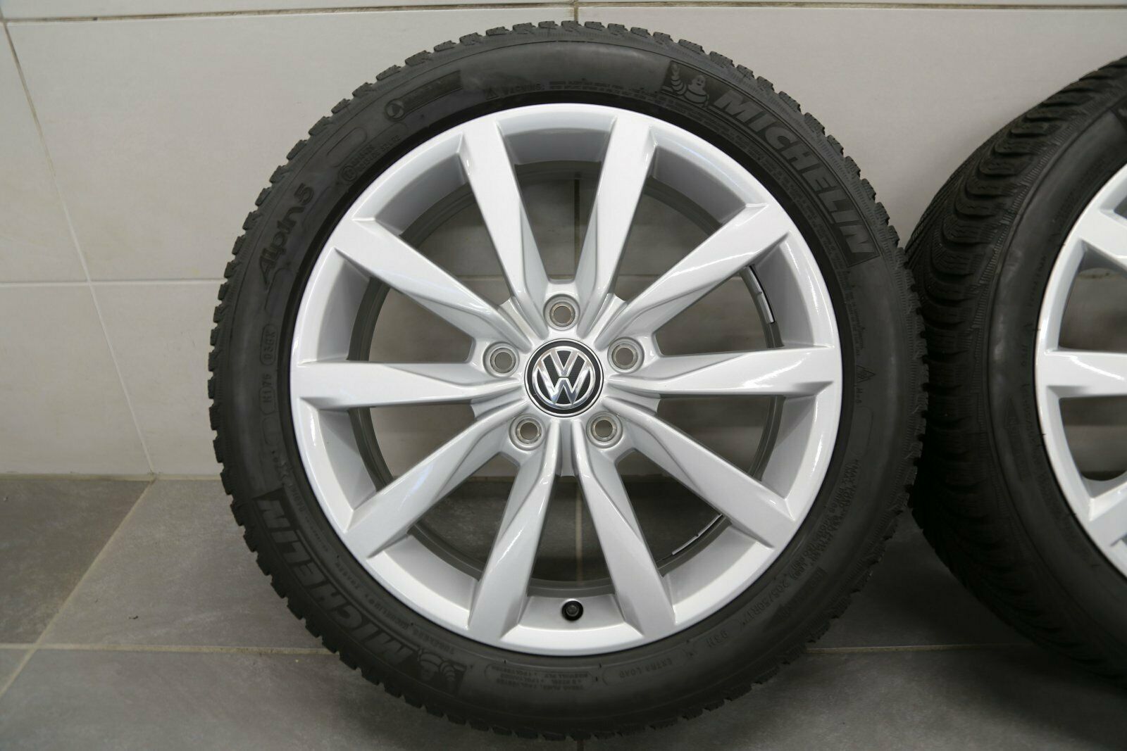 17 inch Dijon lichtmetalen velgen origineel VW Golf 6 VI 7 VII 5G winterwielen 5G0601025K