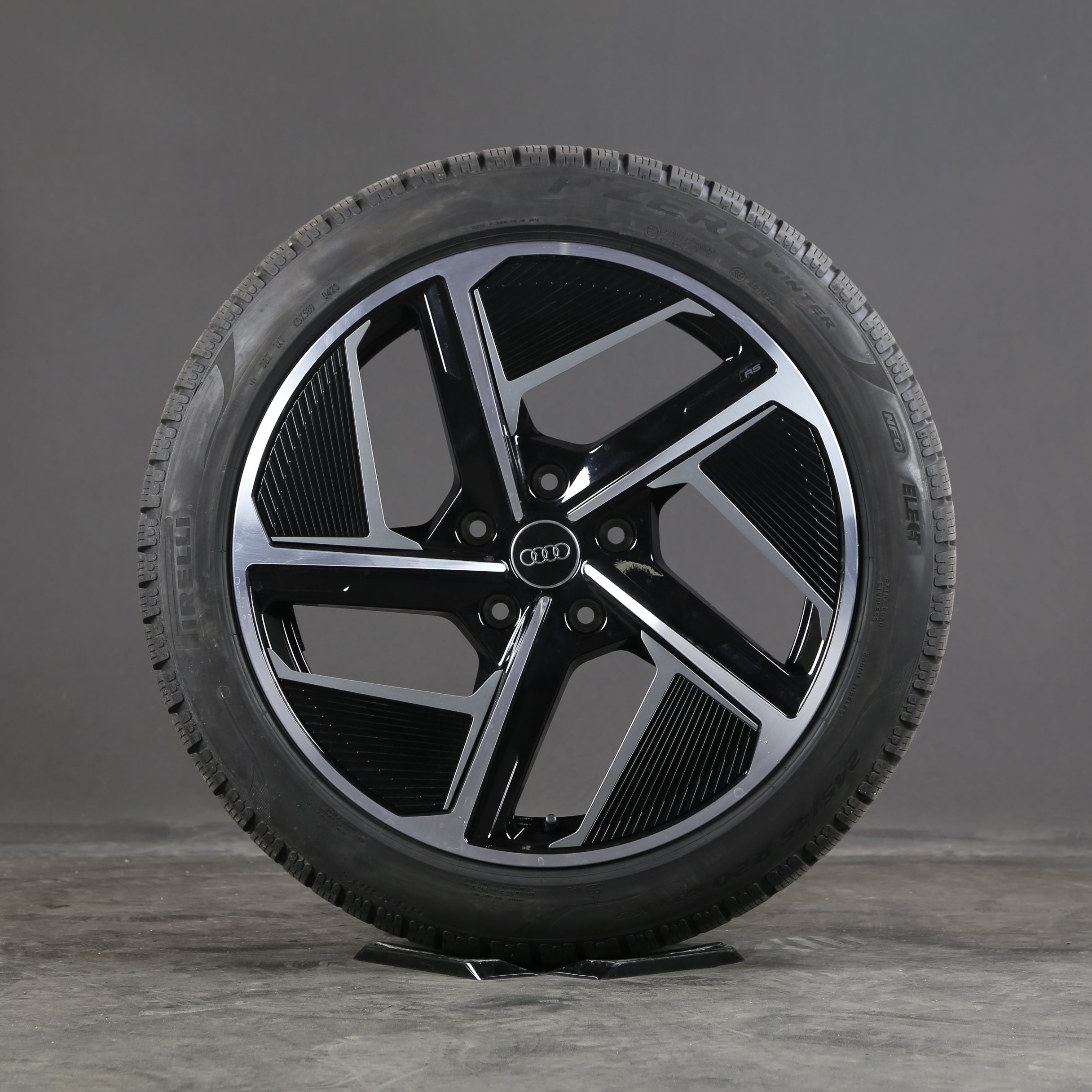 20 inch winter wheels original Audi e-tron GT FW 4J3601025F winter tires