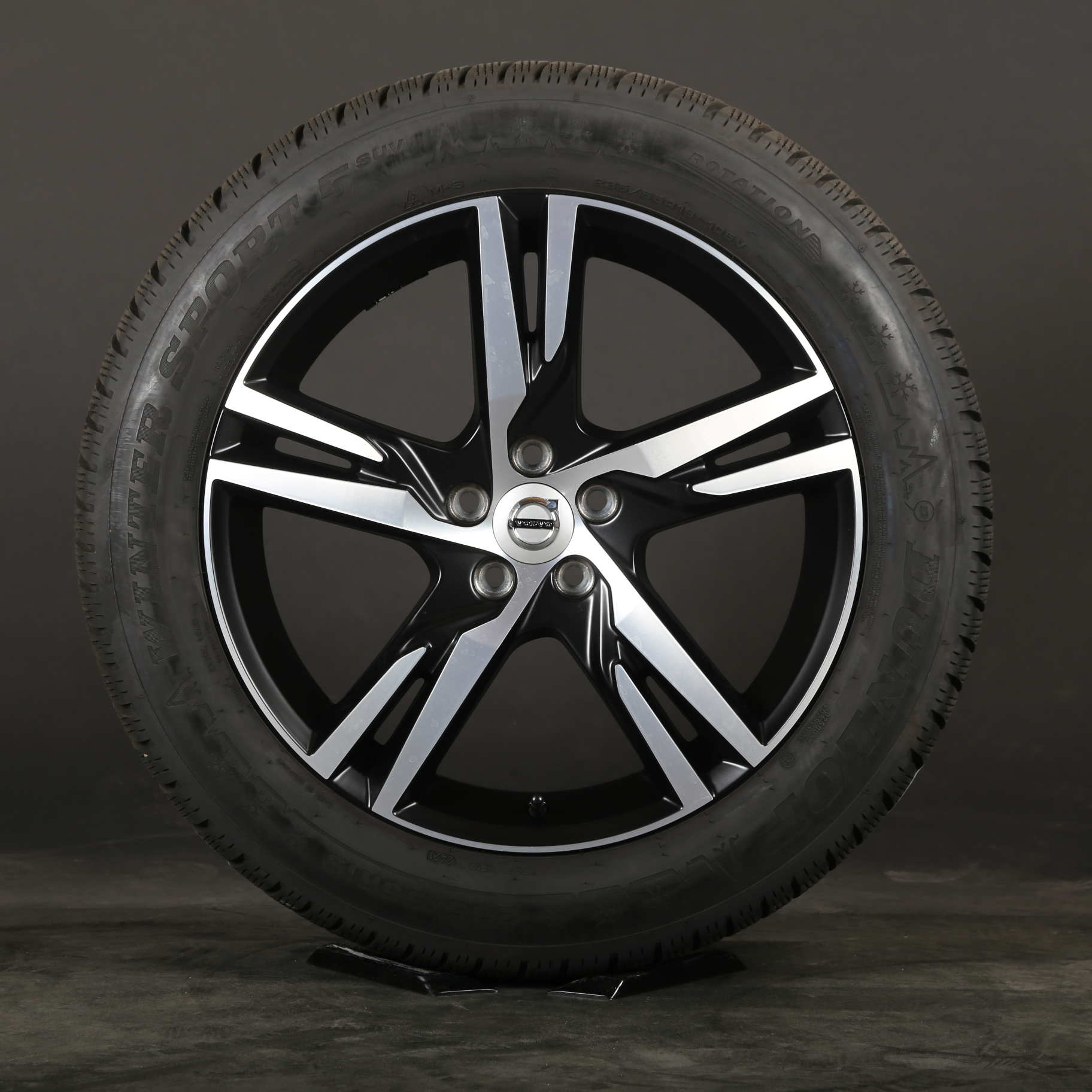 19 pouces roues d'hiver d'origine Volvo XC60 II 246 32327353 pneus d'hiver