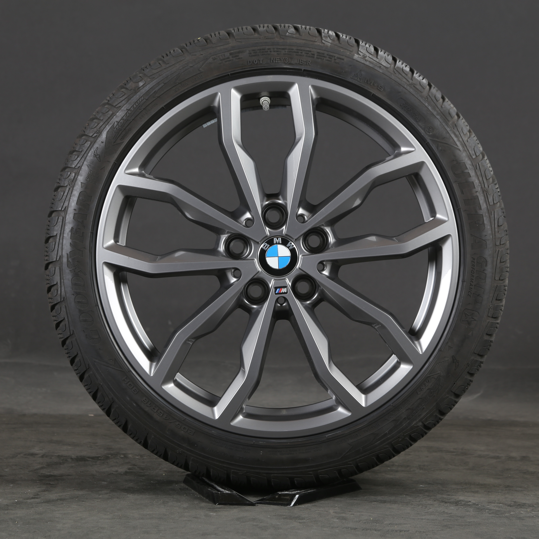18 pouces BMW Série 1 F40 Série 2 F44 roues d'hiver d'origine M711 jantes 6877550 711M
