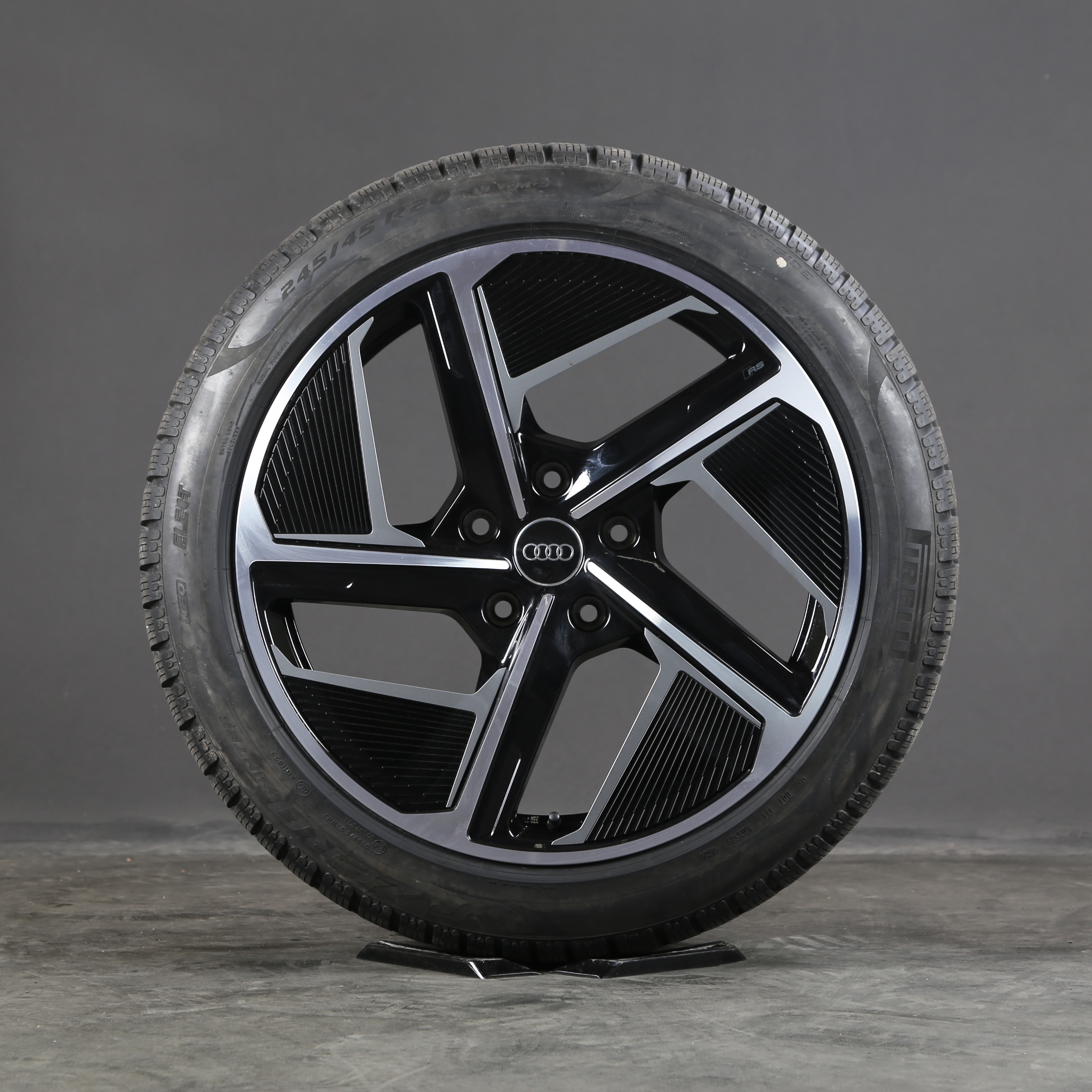 20 inch winter wheels original Audi e-tron GT FW 4J3601025F winter tires