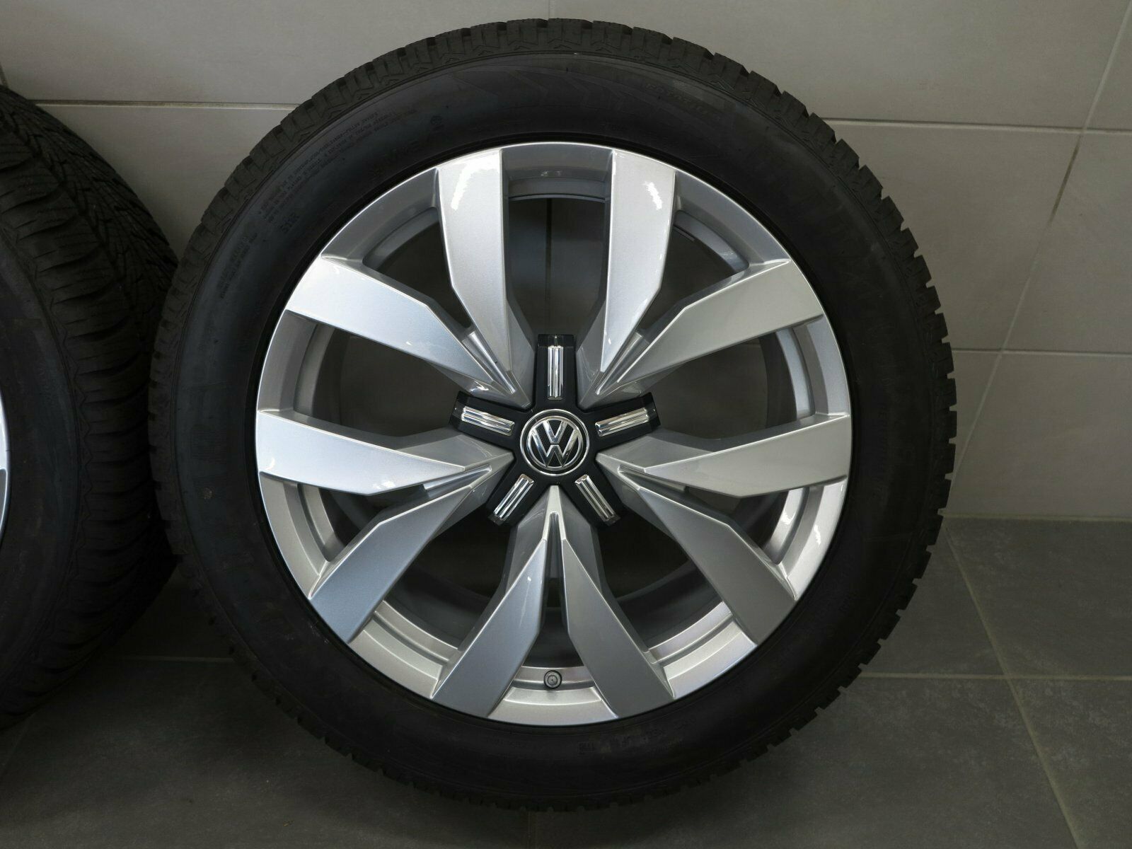 20 pouces roues d'hiver originales VW Touareg III CR Montero Winter 760601025C NEUF