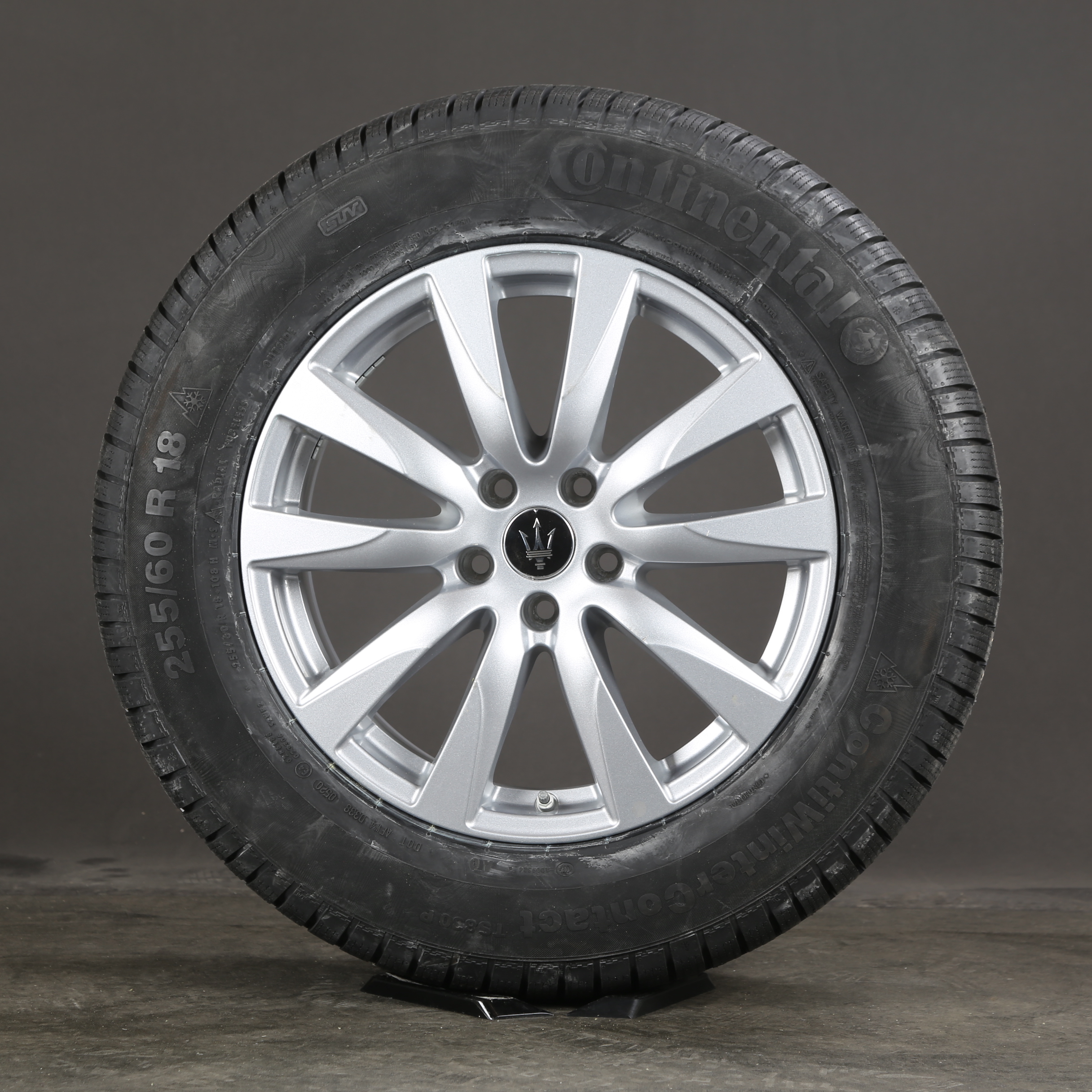 18 pouces roues d'hiver d'origine Maserati Levante 670040262 Pneus d'hiver