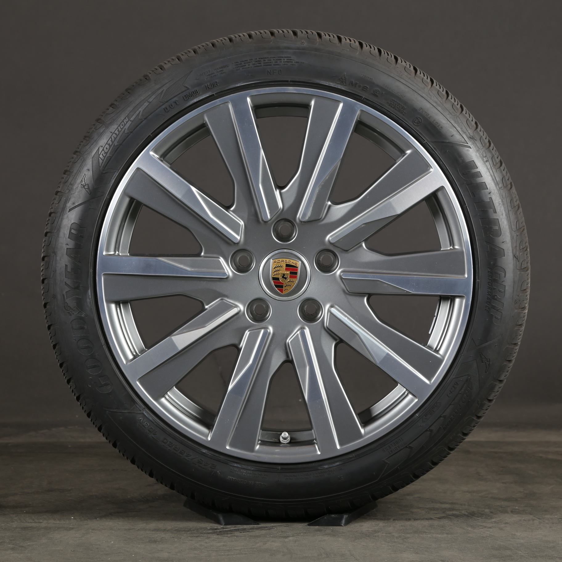 20 pouces roues d'hiver d'origine Porsche Taycan 9Y 9J1601025L pneus d'hiver