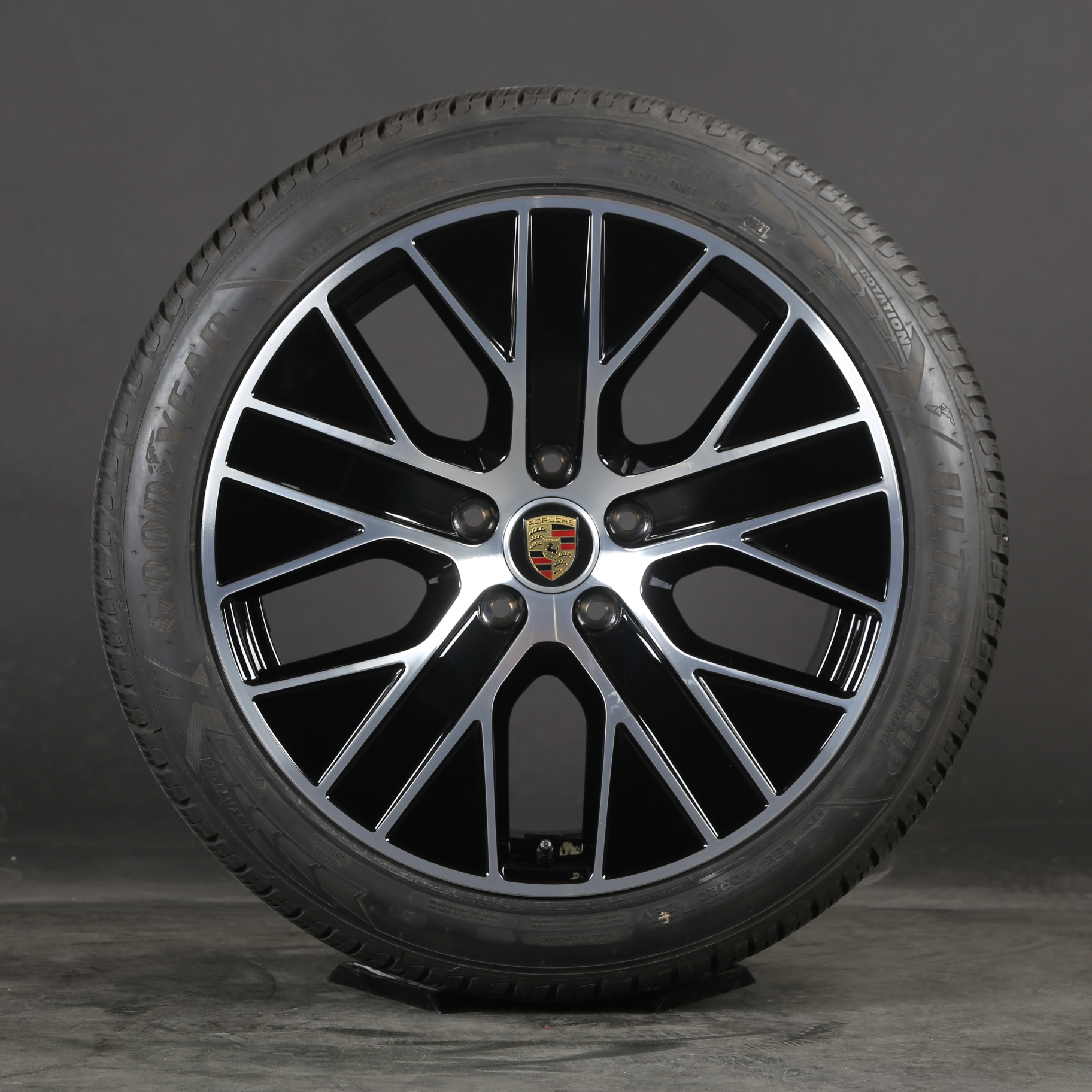 20 pouces roues d'hiver d'origine Porsche Taycan Turbo Y1A 9J1601025J Aero