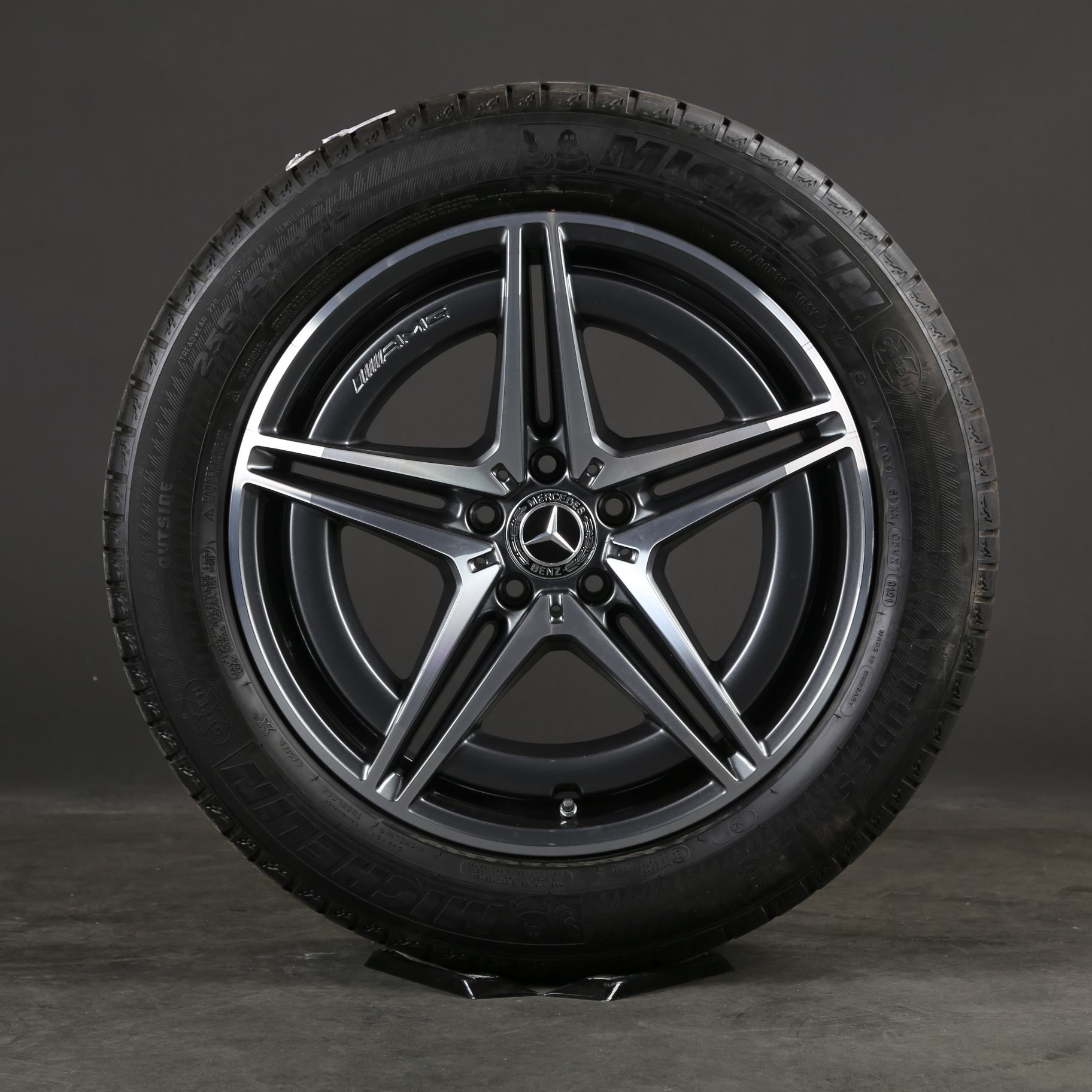 19 pouces roues d'été d'origine Mercedes EQC N293 A2934011400 AMG