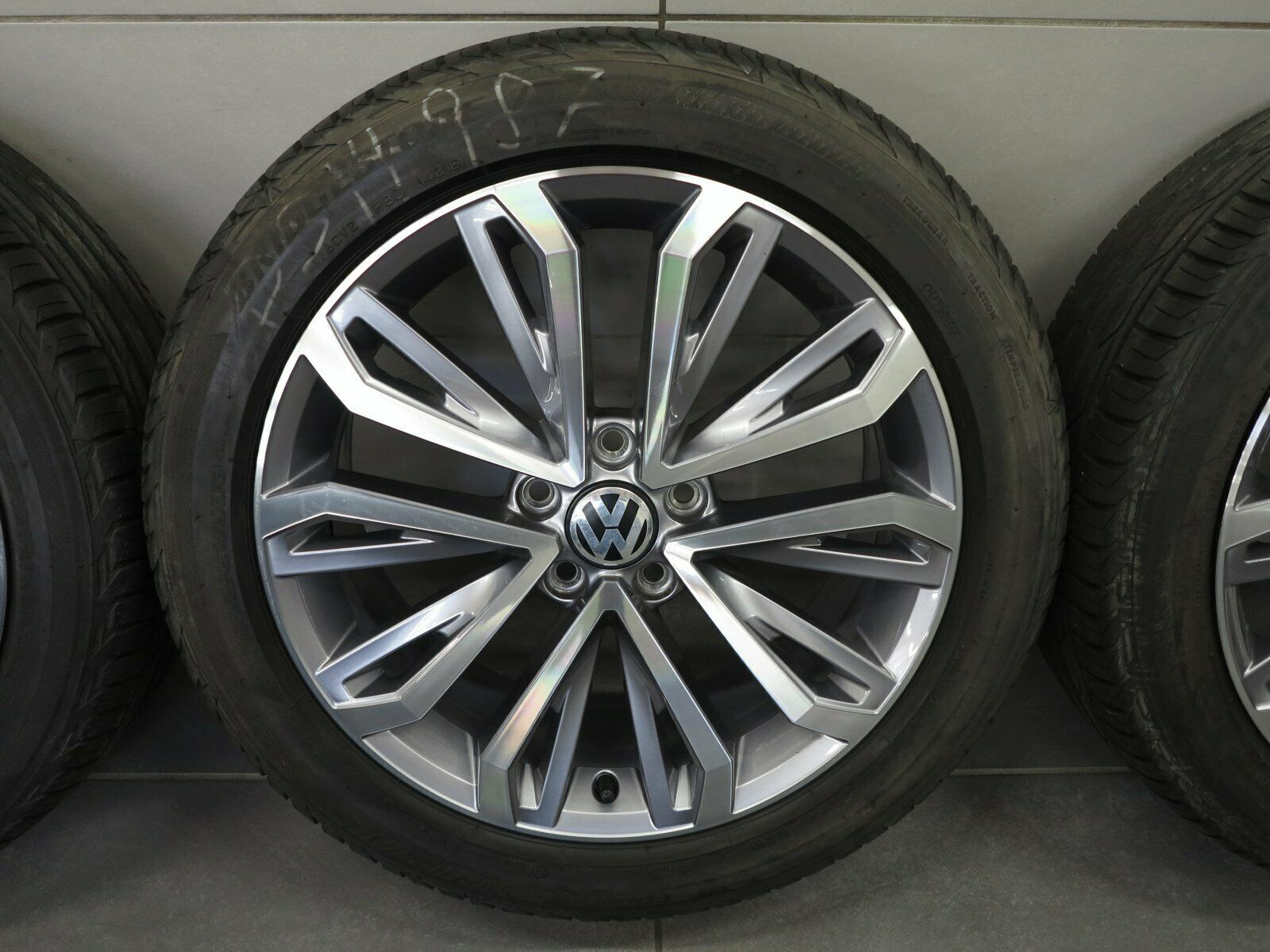 18-inch lichtmetalen zomerwielen VW T-Roc A11 Montego Bay 2GA601025E