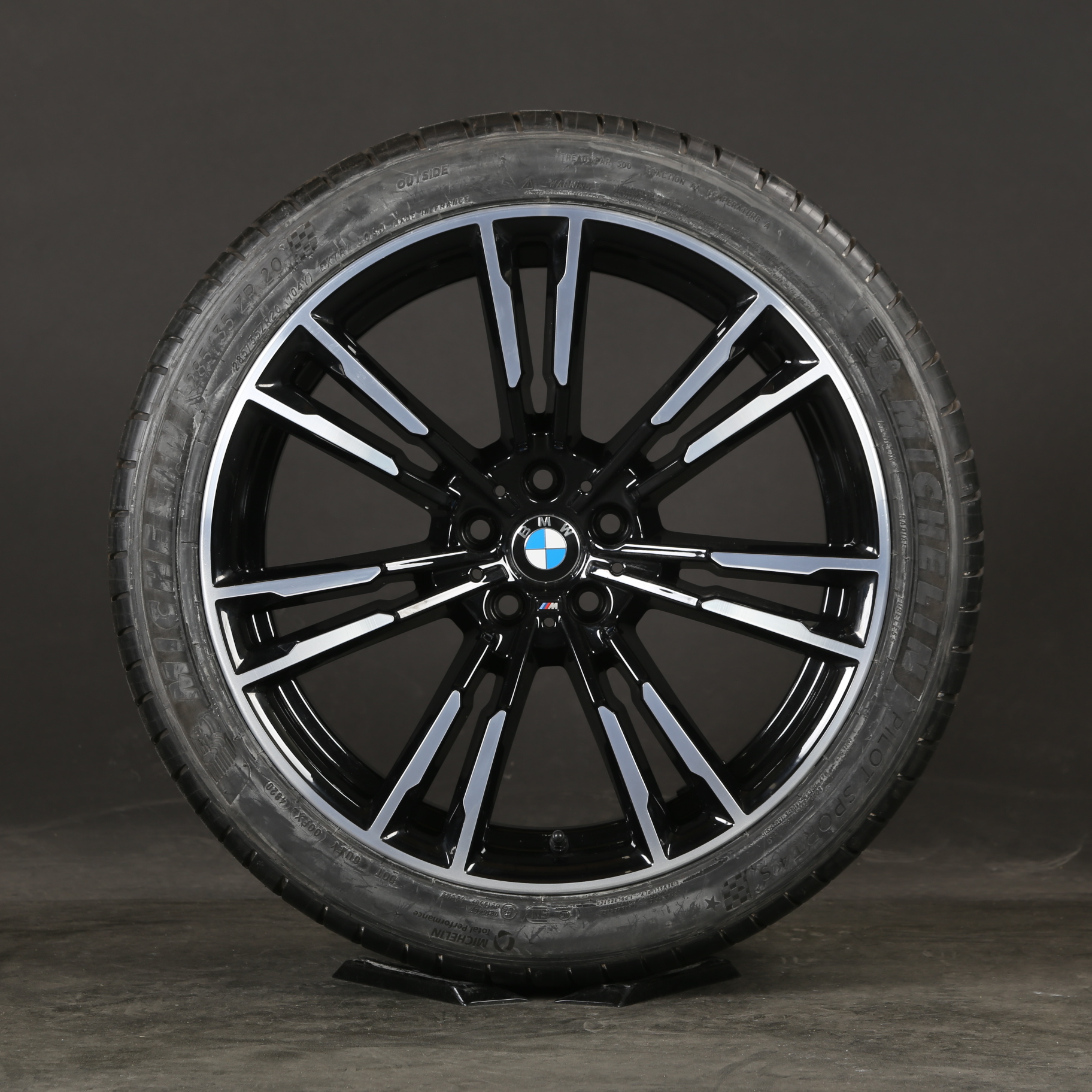 20 pouces roues d'été d'origine BMW M5 F90 M706 8073977 8073979 pneus d'été