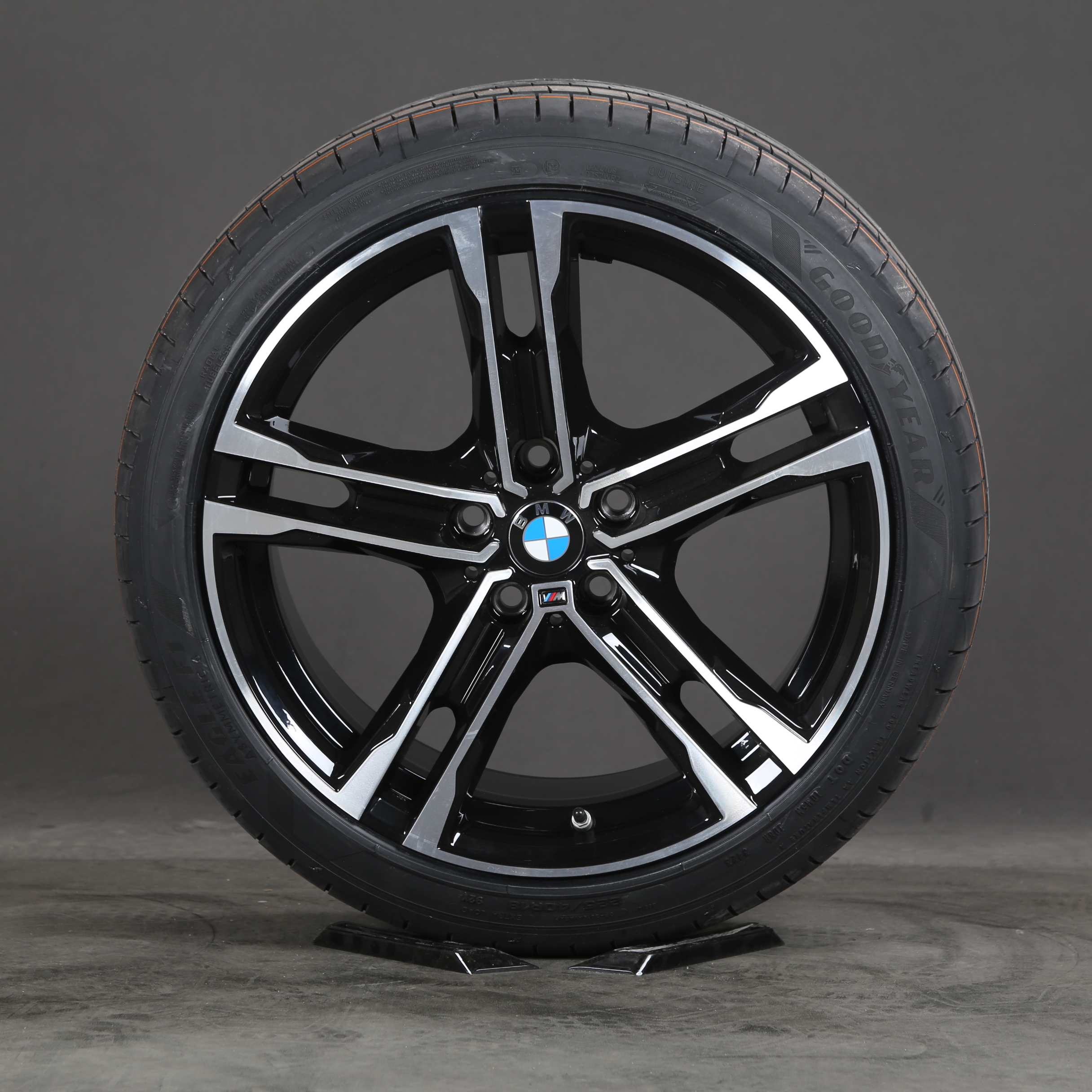 18 pouces roues d'été originales BMW Série 1 F40 Série 2 F44 8092352 M819 jantes