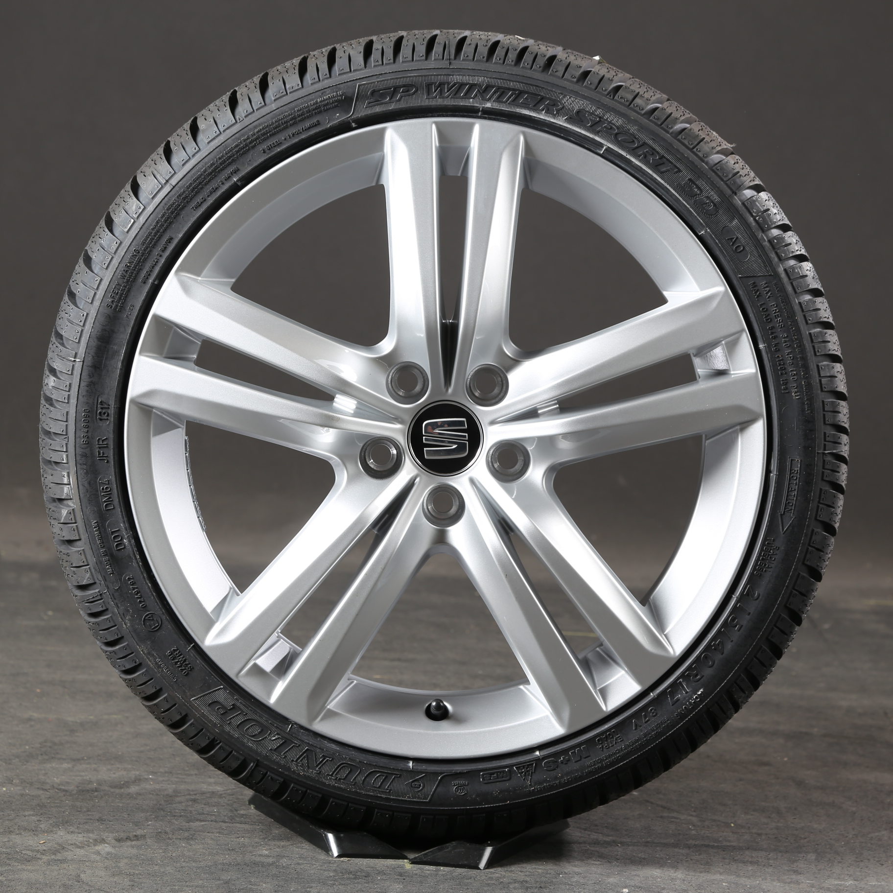 17 pouces roues d'hiver d'origine Seat Ibiza 6J 6J0601025Q pneus d'hiver