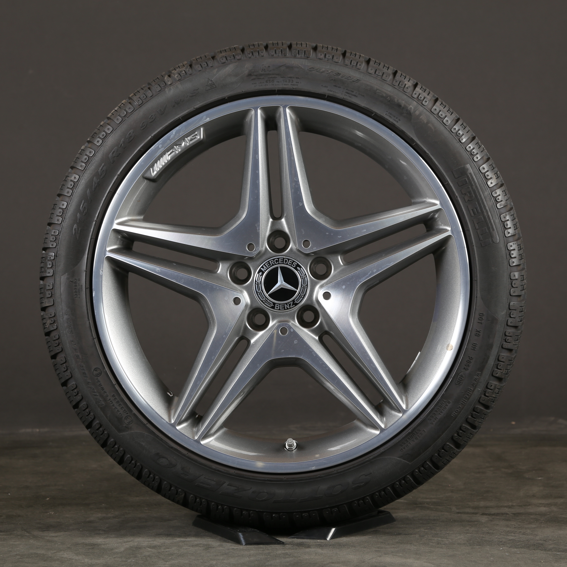 18 pouces roues d'hiver d'origine Mercedes A45 W176 AMG CLA45 C117 X117 A1764010100